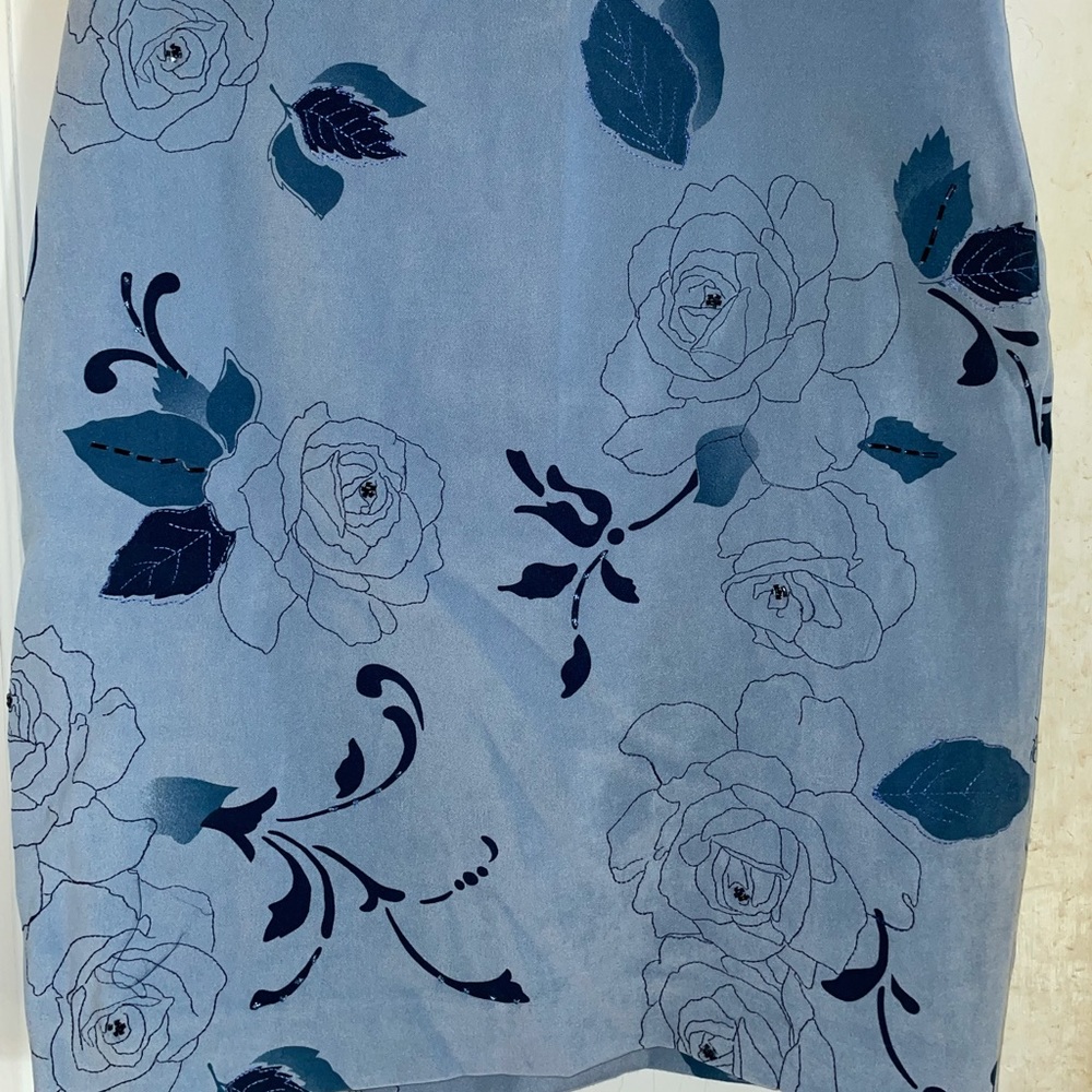 Casual Corner size 4